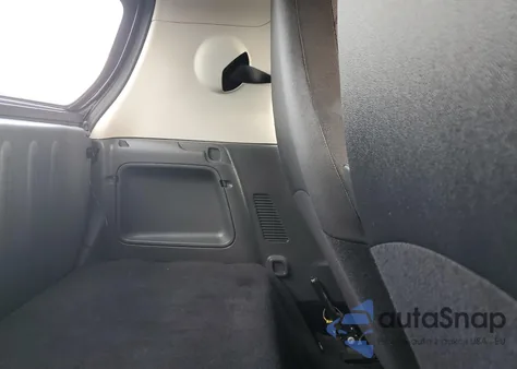 2012 Smart Fortwo Pure z USA, uszkodzony, nr VIN WMEEJ3BA0CK520400